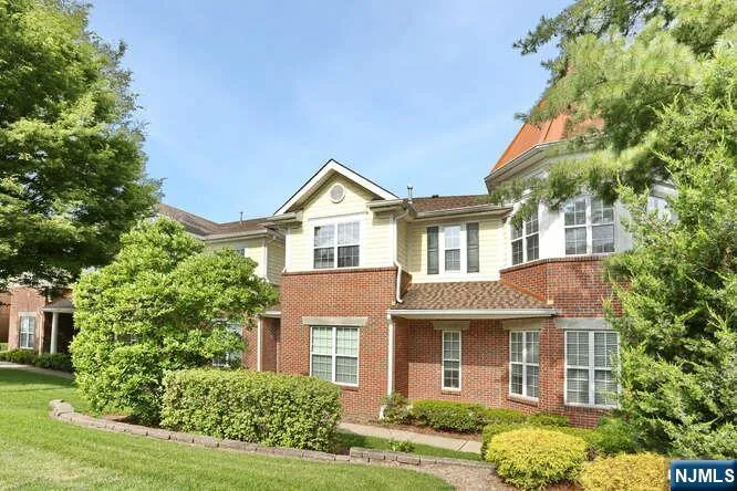 187 Paterson Avenue 1 Midland Park, NJ 07432