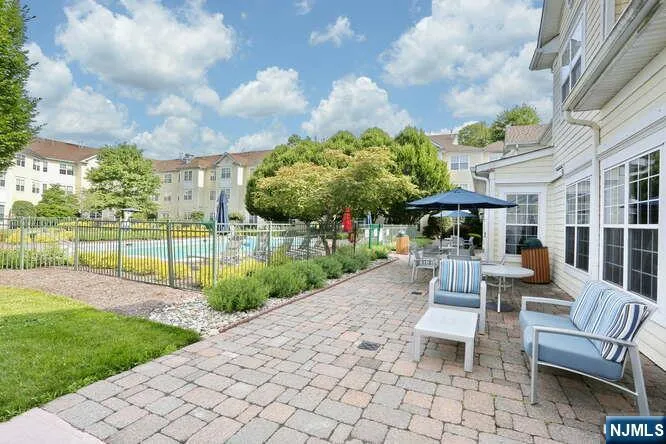 187 Paterson Avenue Midland Park, NJ 07432