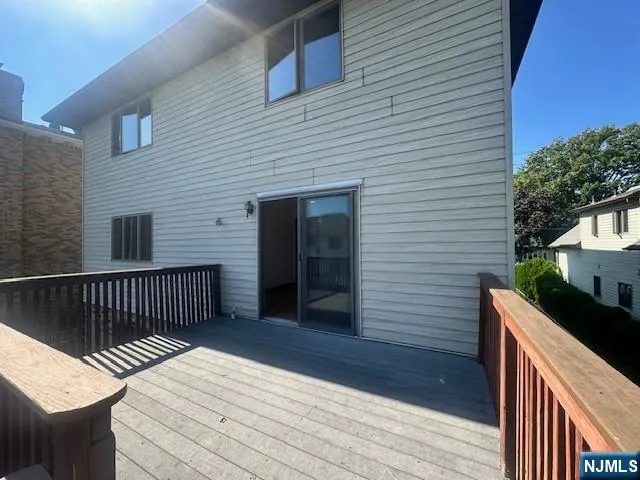 124 Johnson Avenue 1 Wallington, NJ 07057