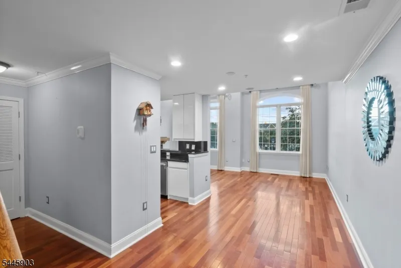 169 Price Ct West New York Town, NJ 07093