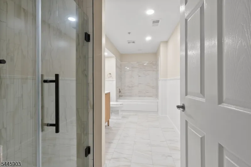 169 Price Ct West New York Town, NJ 07093