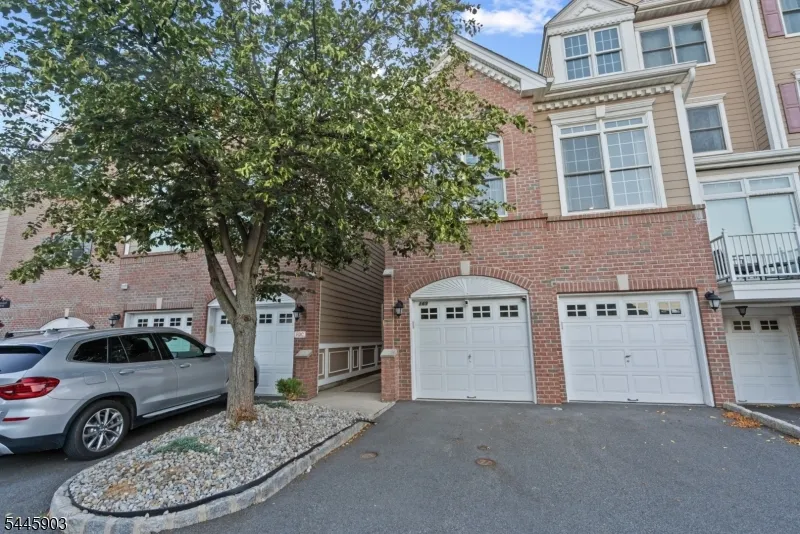 169 Price Ct West New York Town, NJ 07093