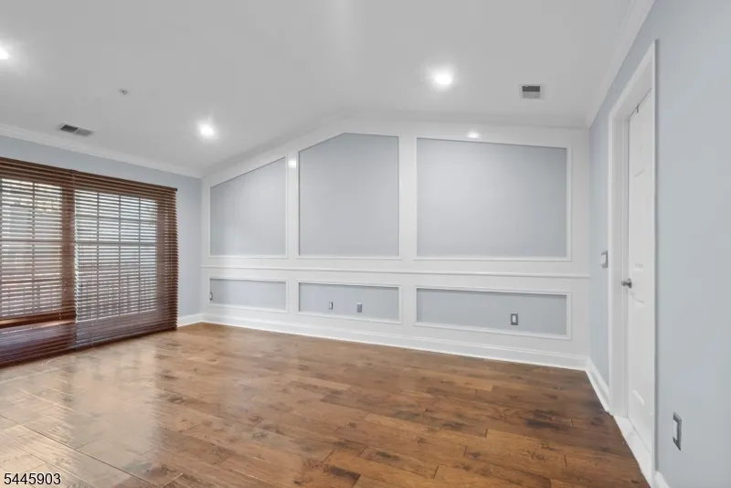 169 Price Ct West New York Town, NJ 07093