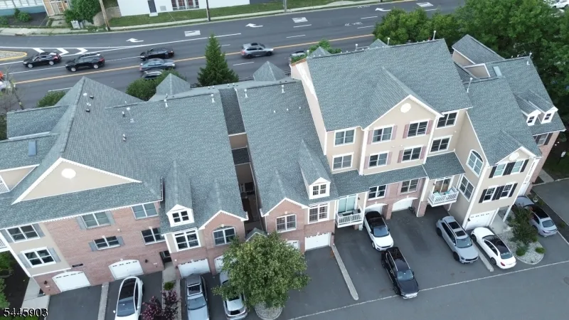 169 Price Ct West New York Town, NJ 07093