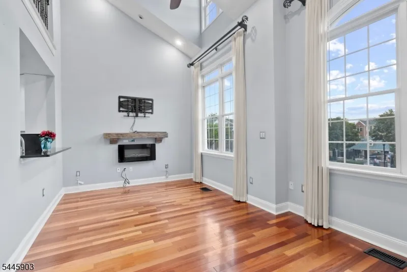 169 Price Ct West New York Town, NJ 07093