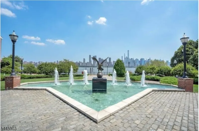 169 Price Ct West New York Town, NJ 07093