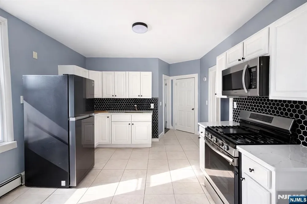 204 Demott Avenue 2 Clifton, NJ 07011