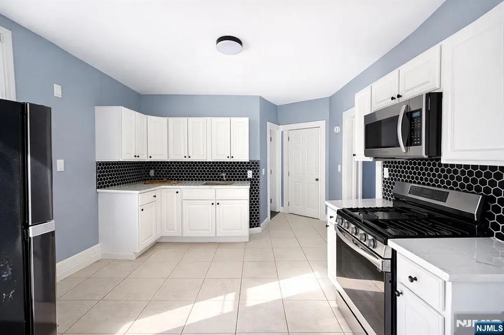 204 Demott Avenue 2 Clifton, NJ 07011
