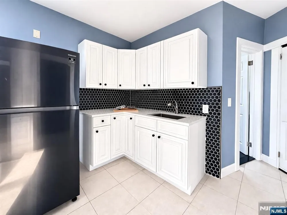 204 Demott Avenue 2 Clifton, NJ 07011