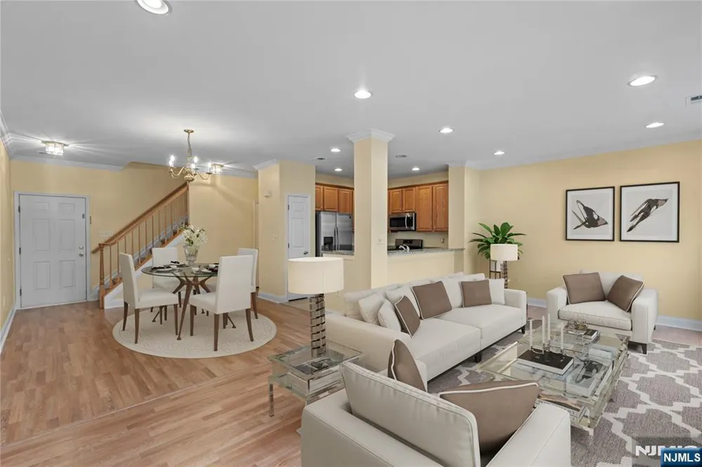 260 Riverwalk Way Clifton, NJ 07014