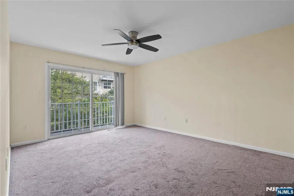 260 Riverwalk Way Clifton, NJ 07014