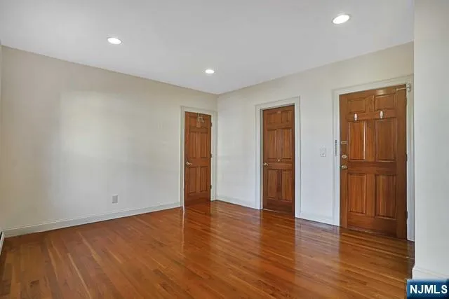 164 Orient Way 2 Rutherford, NJ 07070