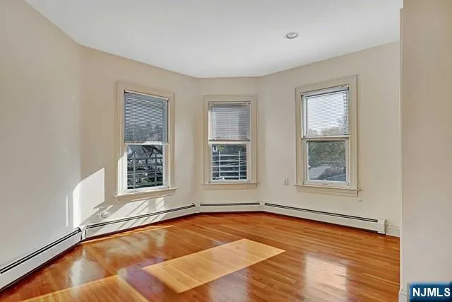 164 Orient Way 2 Rutherford, NJ 07070
