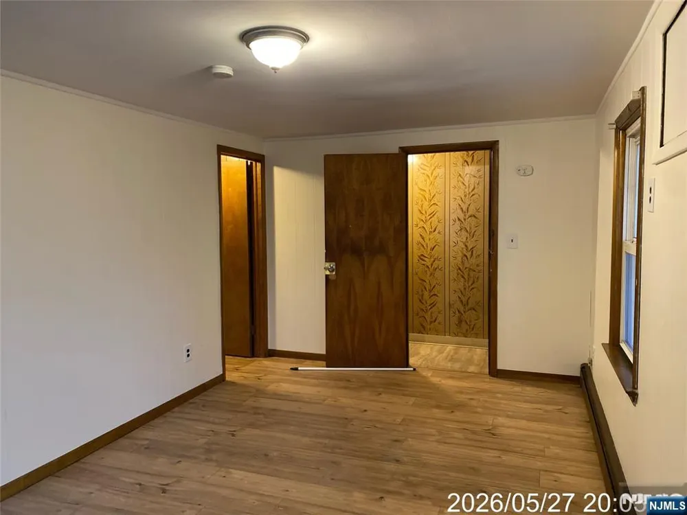 217 Walnut Street 2 Newark, NJ 07105
