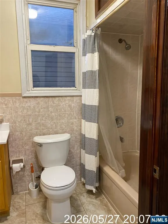 217 Walnut Street 2 Newark, NJ 07105