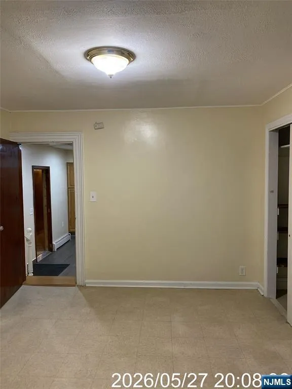 217 Walnut Street 2 Newark, NJ 07105