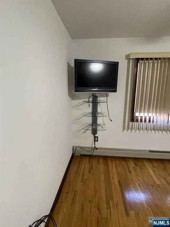 535 Hillside Avenue 1 Palisades Park, NJ 07650