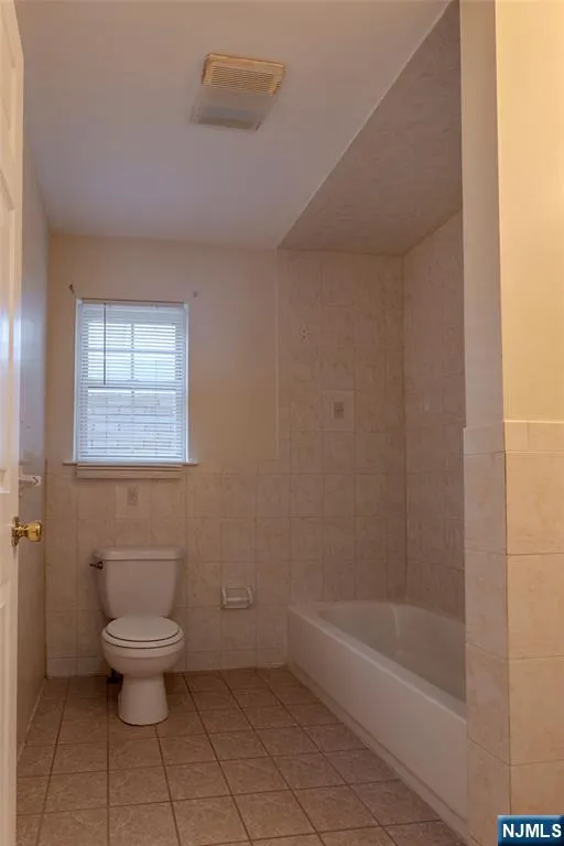 30 Triton Terrace 3 Newark, NJ 07104