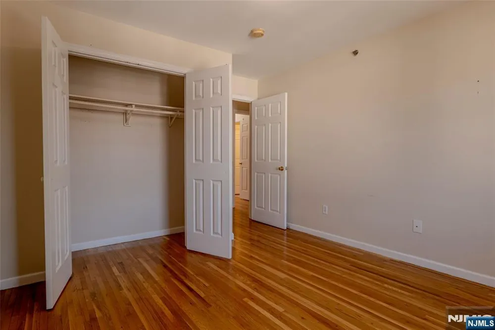 30 Triton Terrace 3 Newark, NJ 07104