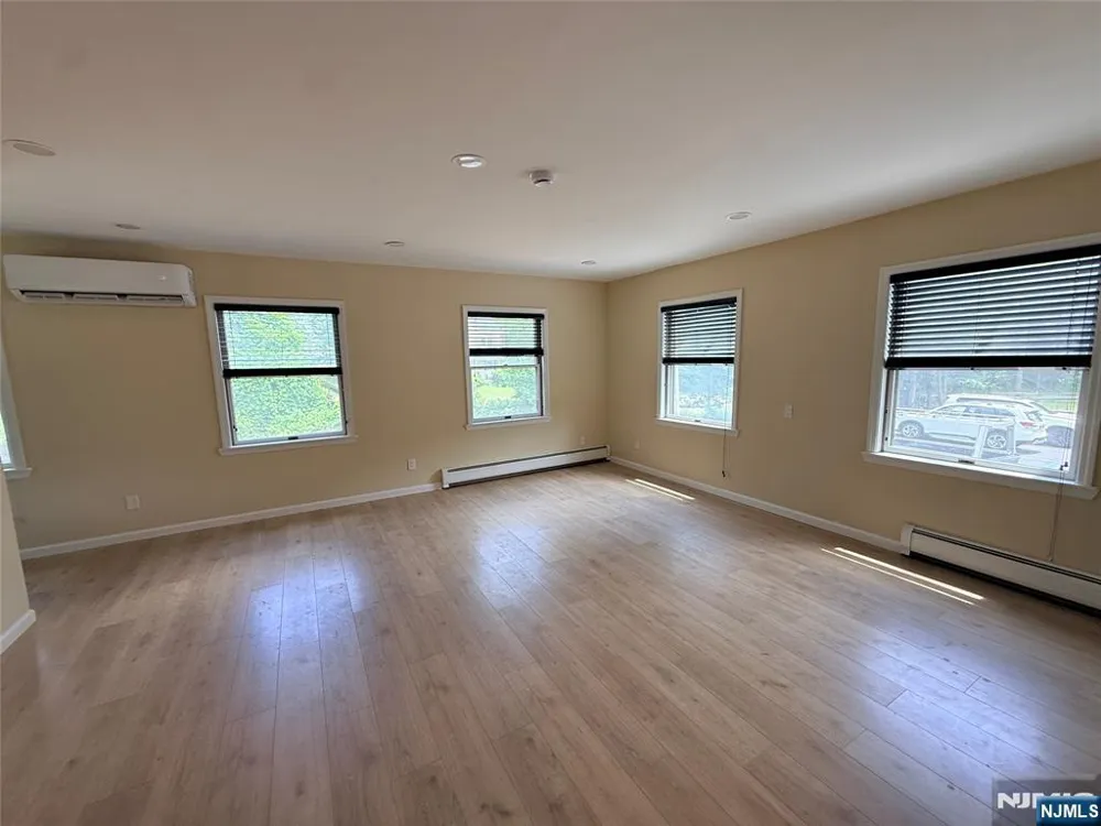 48 Ringwood B Ringwood, NJ 07456