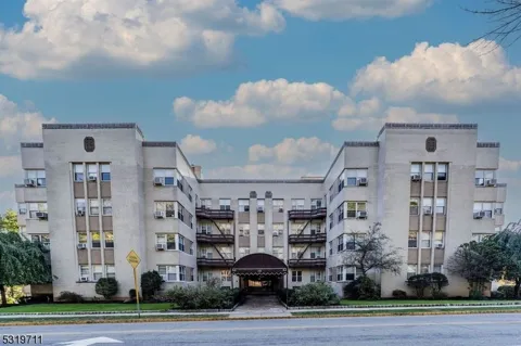 10 N Ridgewood Rd #412 Unit 412