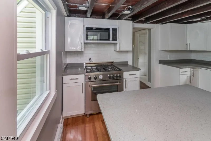496 Manchester Ave North Haledon, NJ 07508