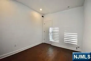 228 Maple Street 2 Weehawken, NJ 07086