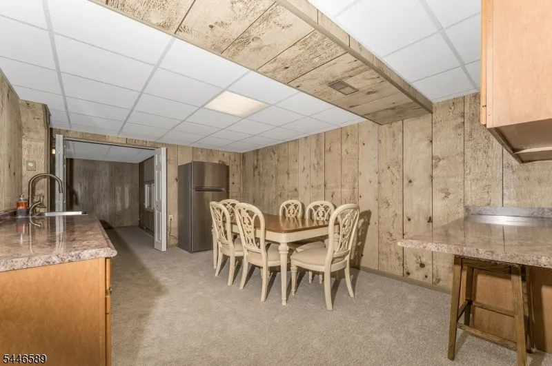 100 Goldfinch Mdws Allamuchy, NJ 07840
