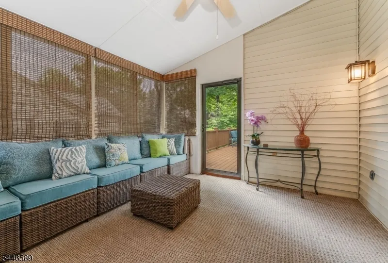 100 Goldfinch Mdws Allamuchy, NJ 07840