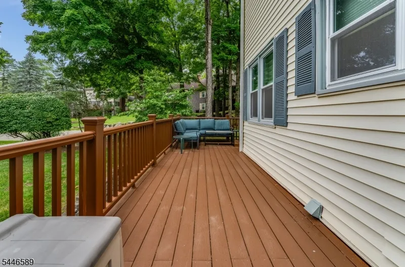 100 Goldfinch Mdws Allamuchy, NJ 07840