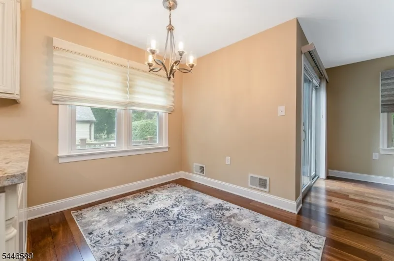 100 Goldfinch Mdws Allamuchy, NJ 07840
