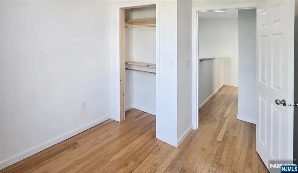 176 Arlington Avenue 1 Jersey City, NJ 07305
