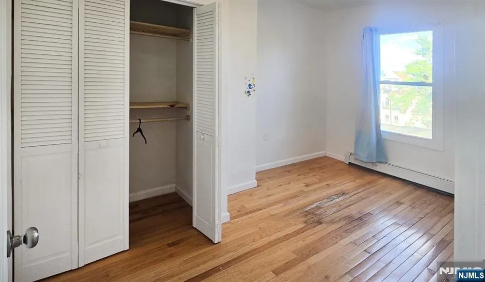 176 Arlington Avenue 1 Jersey City, NJ 07305