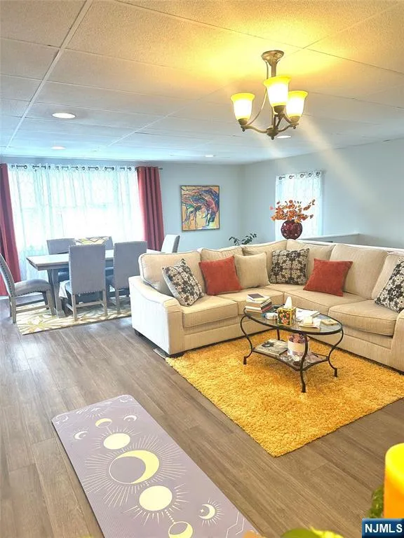 10 Evergreen Avenue 2 North Haledon, NJ 07508