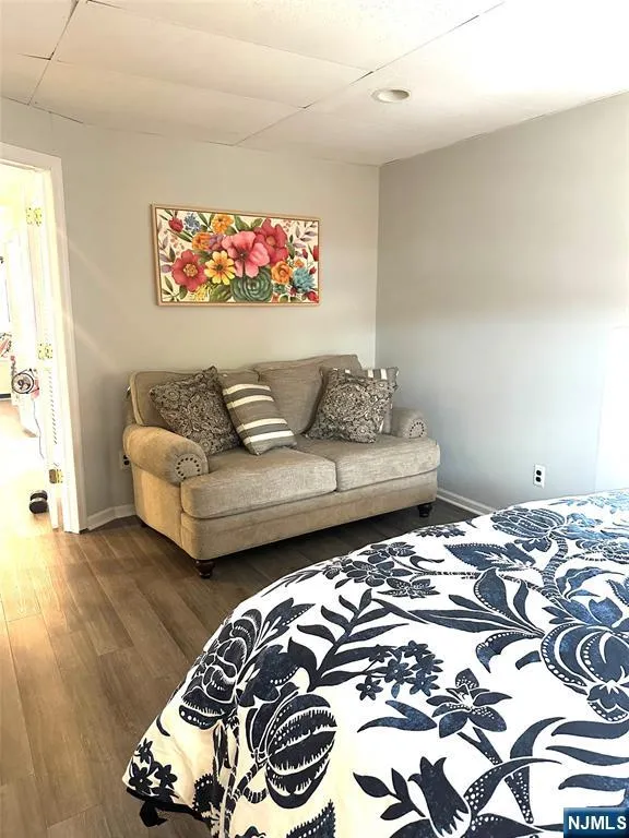 10 Evergreen Avenue 2 North Haledon, NJ 07508