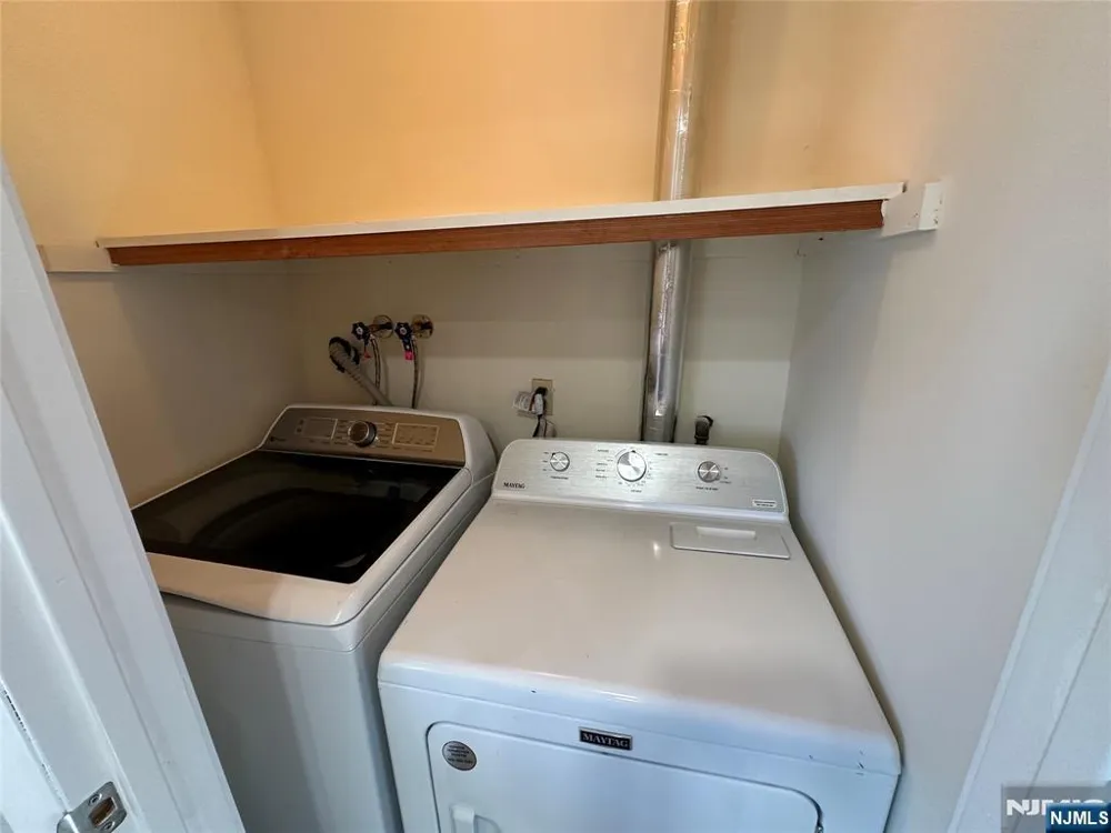 407 Jane Street 2 Fort Lee, NJ 07024