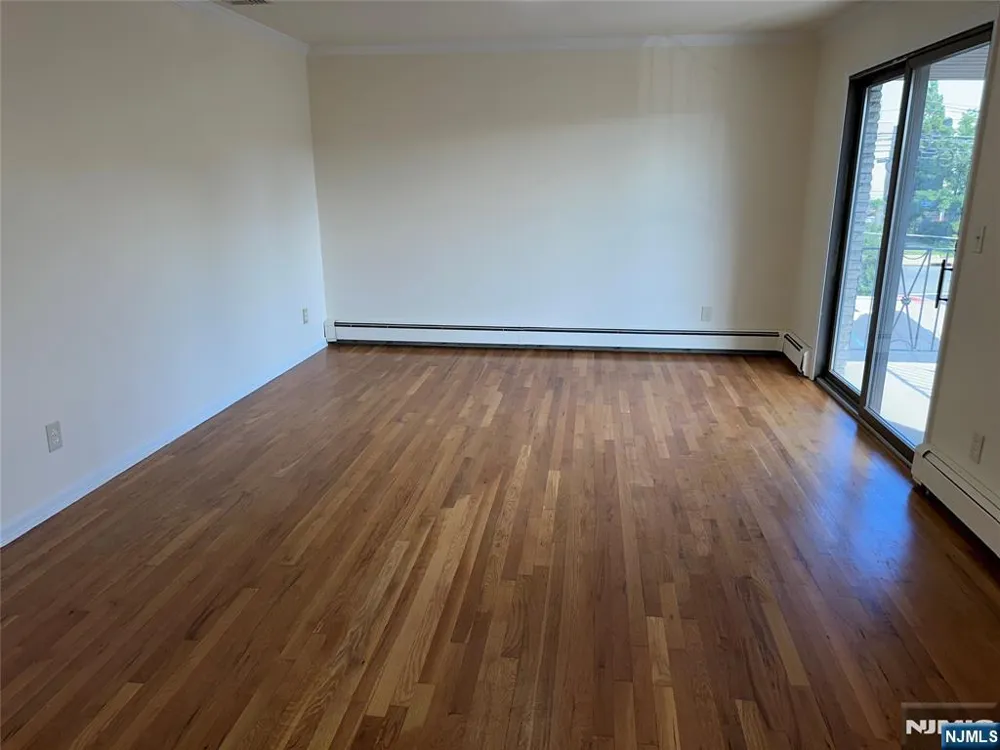 407 Jane Street 2 Fort Lee, NJ 07024