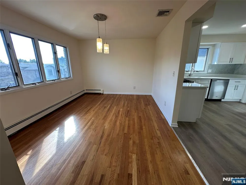 407 Jane Street 2 Fort Lee, NJ 07024