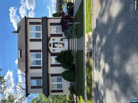 382 Riverside Avenue