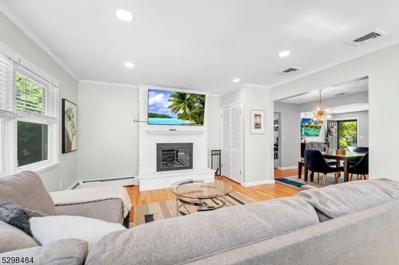 862 Manhattan Ave Washington, NJ 07676