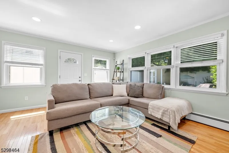 862 Manhattan Ave Washington, NJ 07676
