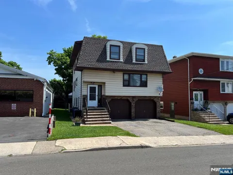 133 Washington Street 1