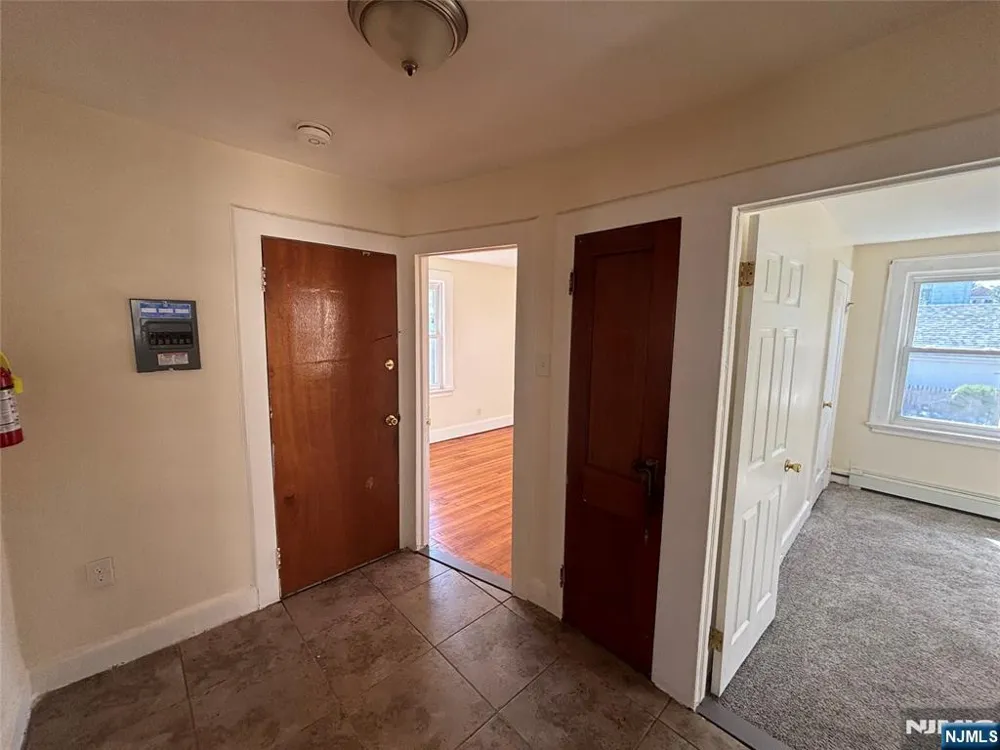 271 Vermont Avenue Irvington, NJ 07111