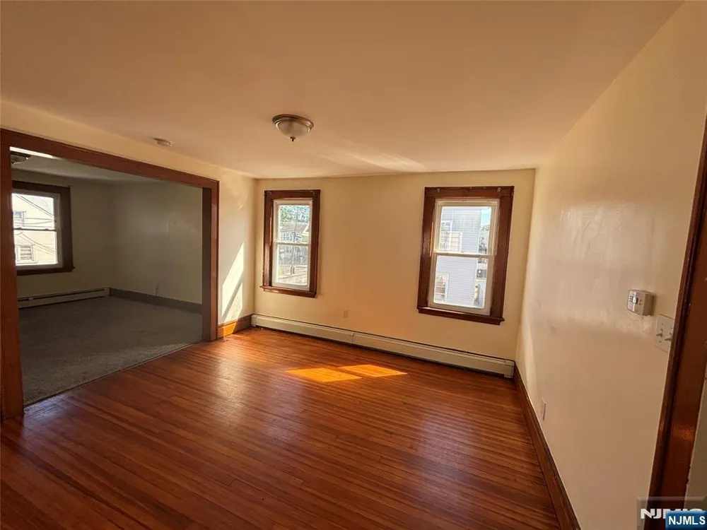 271 Vermont Avenue Irvington, NJ 07111