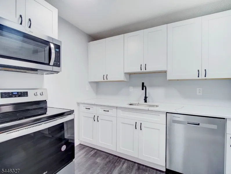 10 N Wood Ave #623 Unit 623 Linden City, NJ 07036