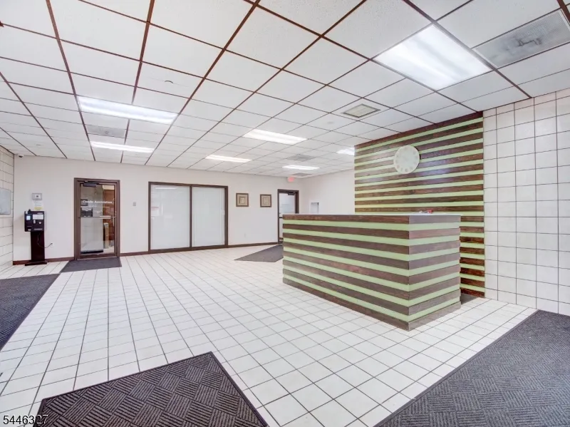 10 N Wood Ave #623 Unit 623 Linden City, NJ 07036
