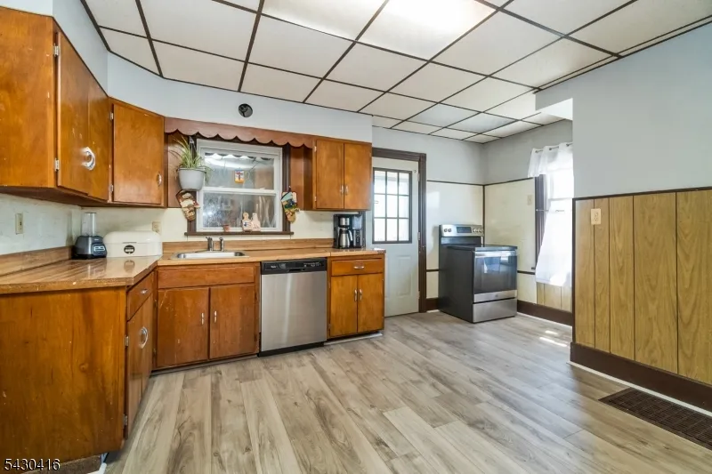 62 Lewis St Phillipsburg Town, NJ 08865