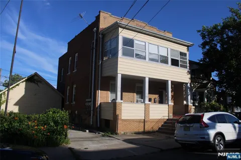 74 Westminster Place