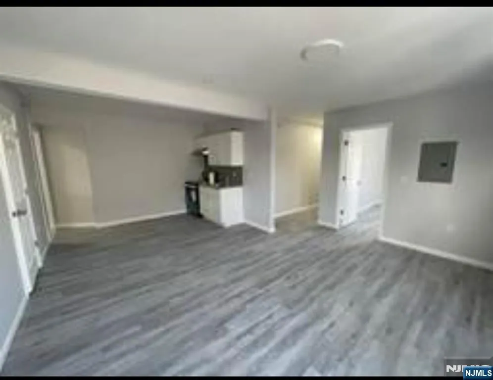 107-109 Highland 2BR Paterson, NJ 07524