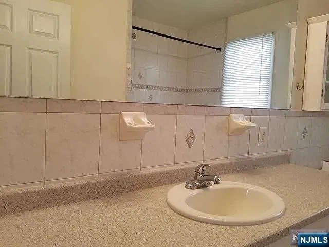 34 Delia Boulevard A(2nd Floor, Palisades Park, NJ 07650